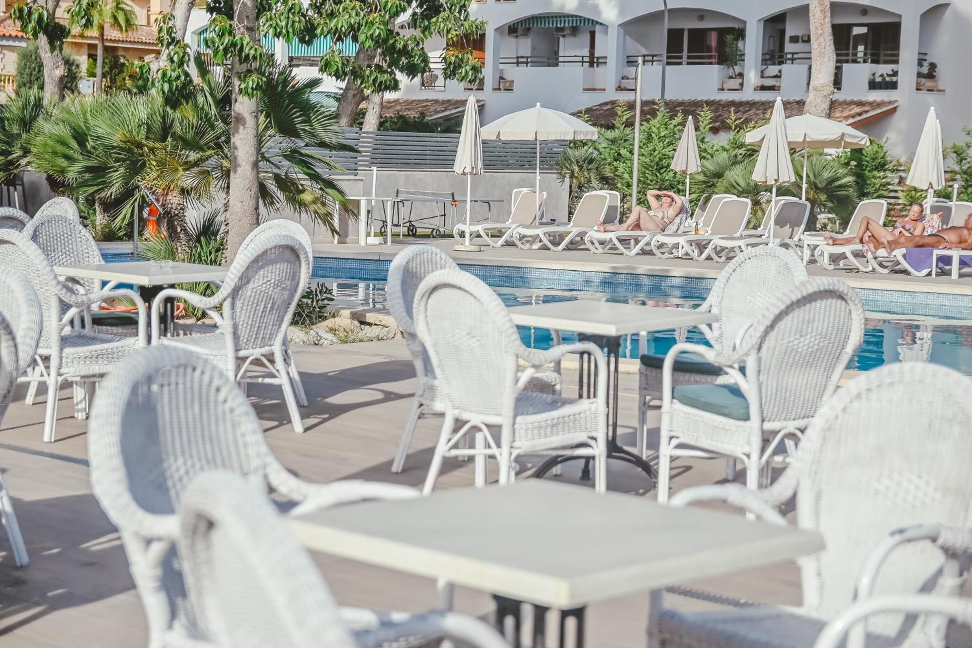 קאלה ראטג'אדה Hotel Lliteras מראה חיצוני תמונה