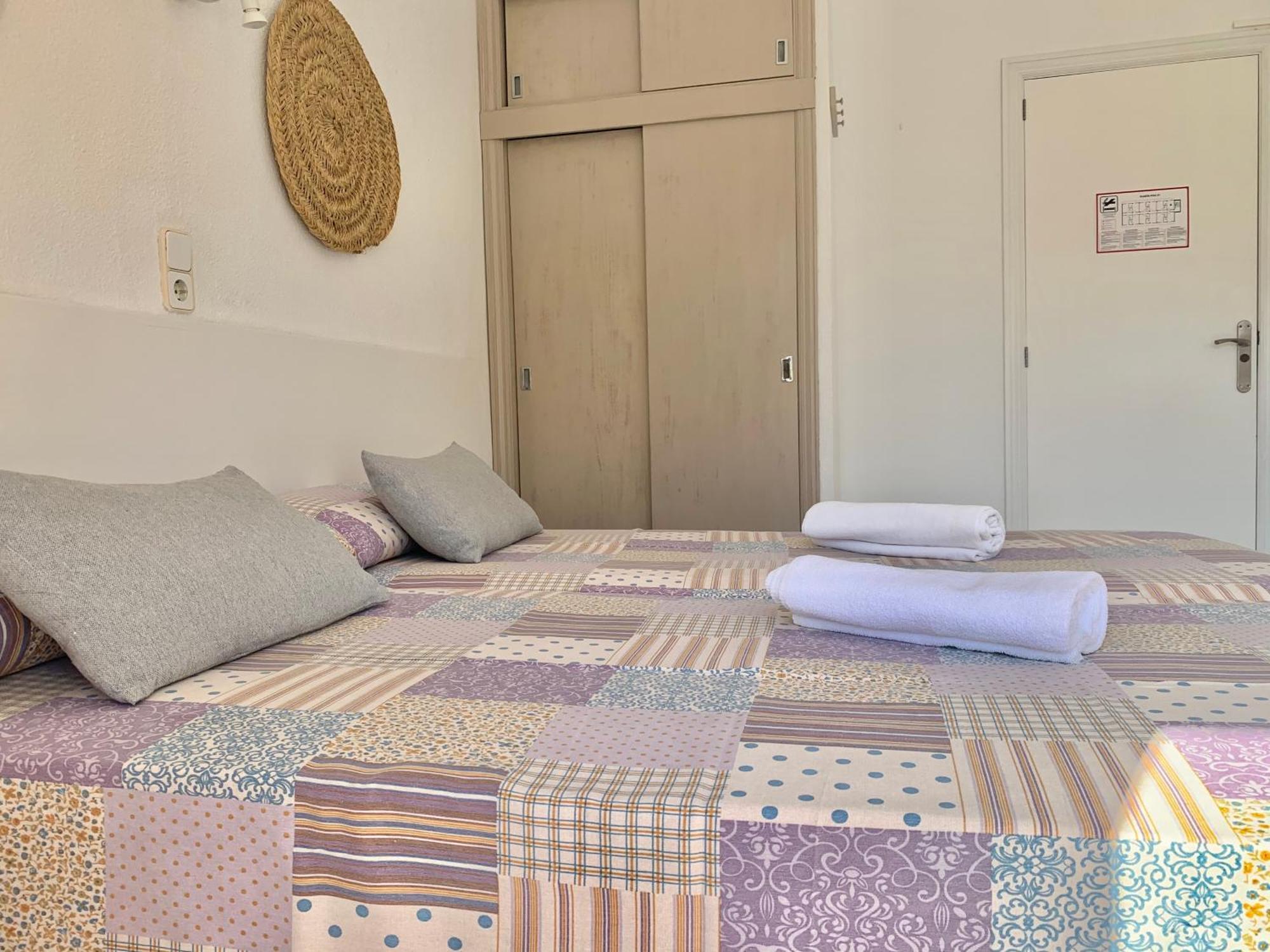 קאלה ראטג'אדה Hotel Lliteras מראה חיצוני תמונה